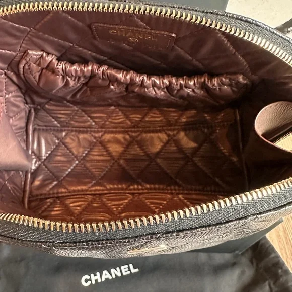 FULL SET - CHANEL Black Caviar Quilted Zipped Cosmetic Case - Picture 6 of 13